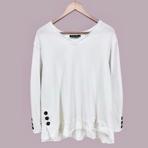 Lulu B Layered Hem Long Sleeve Shirt Sz XL White Button Accents Raw Hem Relaxed